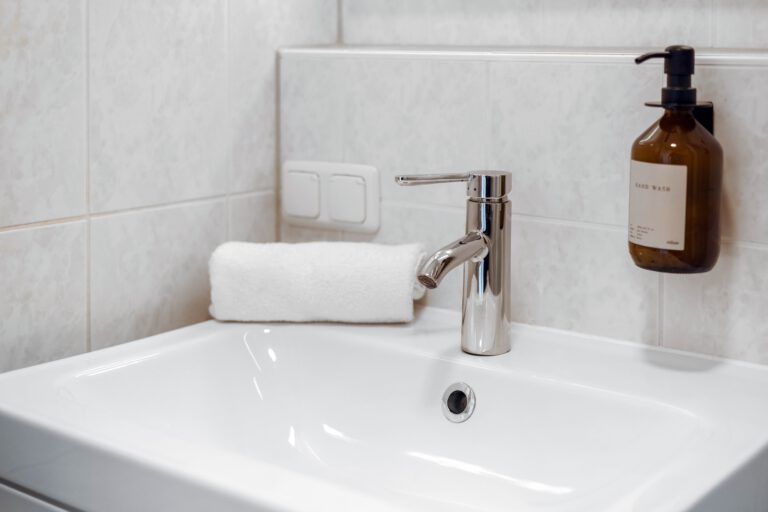 Waschbecken im Badezimmer