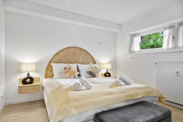 Das Schlafzimmer in der Casa Oasis II ist komfortabel und liebevoll eingerichtet.